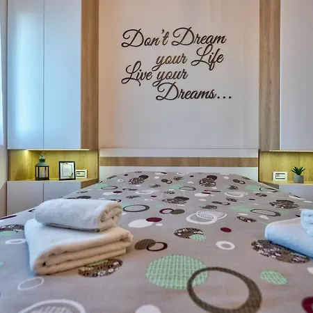 Stefan In Katalina Lux Zlatibor