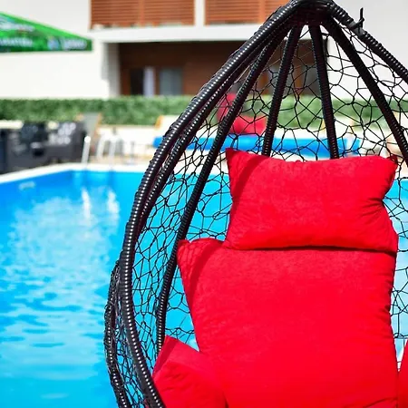 Stefan In Katalina Lux * زلاتيبور