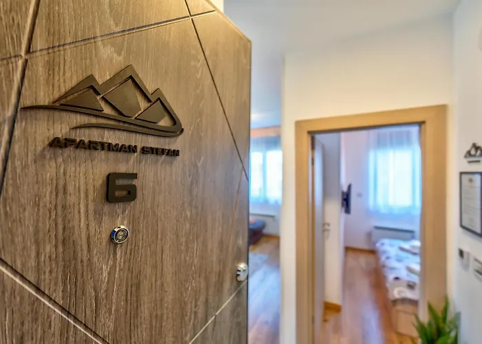 Stefan In Katalina Lux * 즐라티보