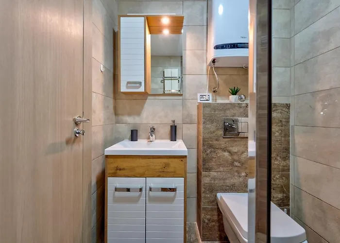 Stefan In Katalina Lux شقة